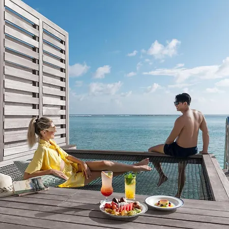 Le Meridien Maldives Resort & Spa-3